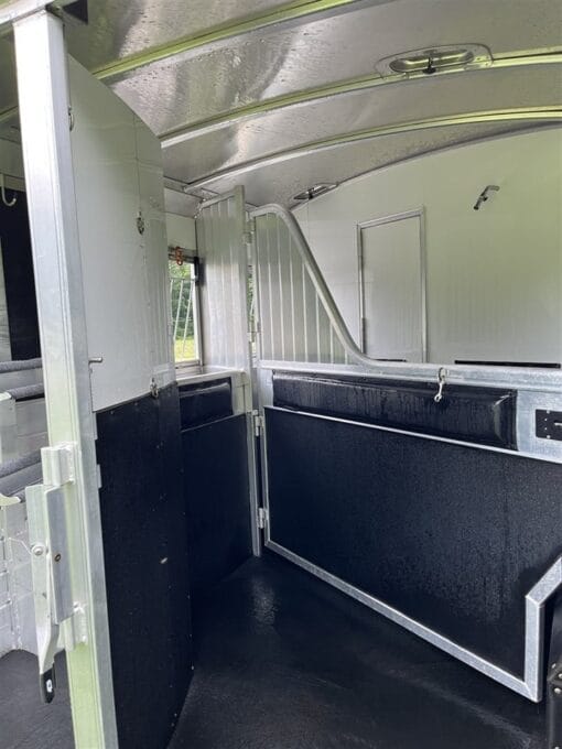 2011 4 Star 2H