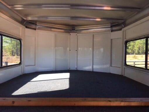 2007 Sundowner Rolex Edition - Side Ramp & 6' Dressing!