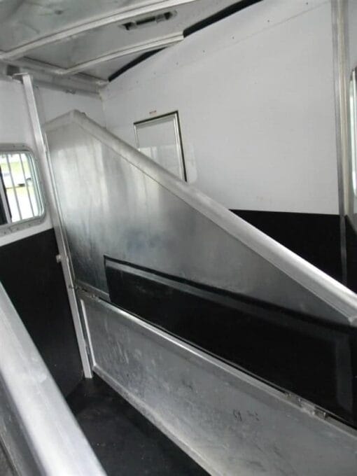 USED 2011 Exiss 6310 Sport 10' shortwall LQ.