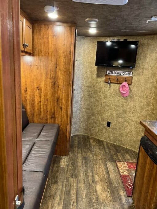 2017 Lakota Charger 8' wide BP, 2 horse slant with full Living Quarters.