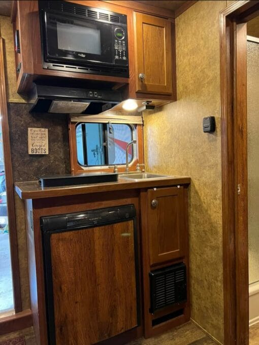 2017 Lakota Charger 8' wide BP, 2 horse slant with full Living Quarters.