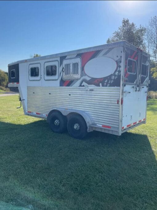 2009 Exiss 3 Horse Slant Load Gooseneck Aluminum Trailer