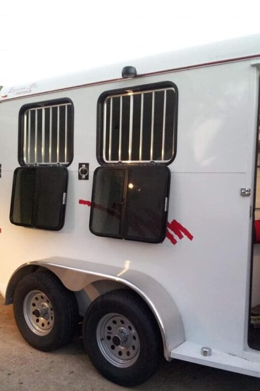 Immaculate, 2014 Titan 6' 8" wide 7' tall 2 horse slant